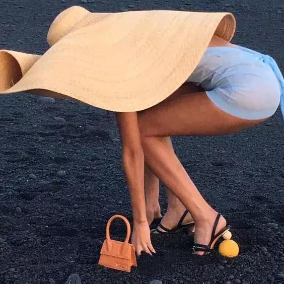 女生第一个大牌包买什么合适,人生第一只名牌包怎么选