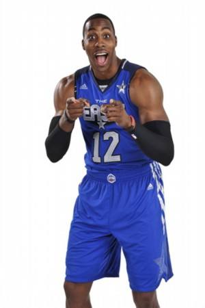 曾经的联盟第一中锋德怀特霍华德,当年联盟第一中锋姚明