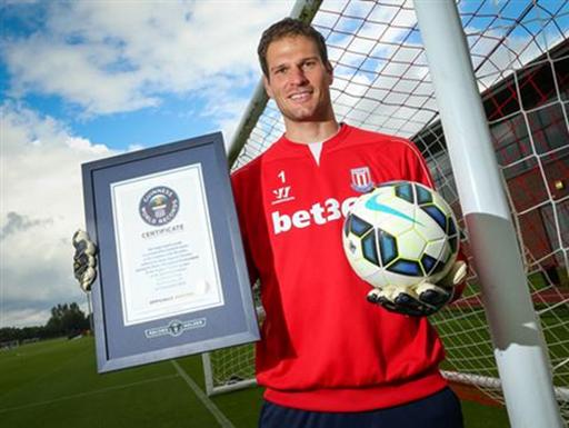 足坛难以打破的纪录梅西,足坛史上无法超越的进球