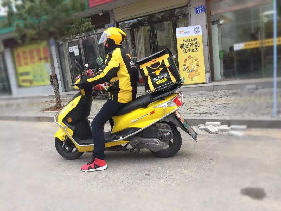 涓撹亴澶栧崠楠戞墜涔愯窇,鍏艰亴澶栧崠楠戞墜鍝釜骞冲彴姣旇緝鑷敱