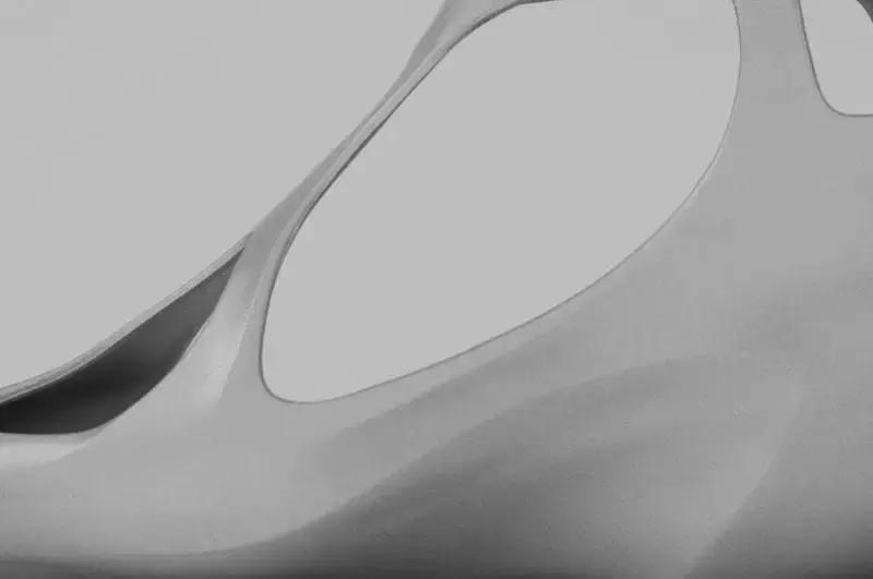 凯瑞姆、扎哈都有为梅丽莎设计过塑料鞋？没错，而且还怪好看的！