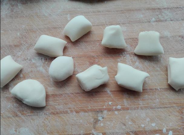 馒头蒸的不好这是为什么,馒头为什么蒸不好表面不平