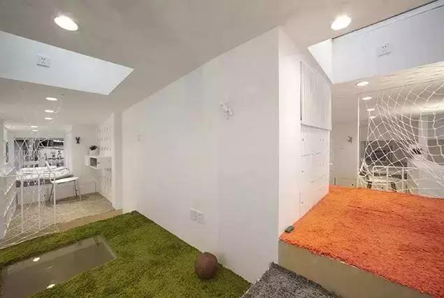 夫妻生了八个孩子在北京蜗居,北京一家四口蜗居45平米