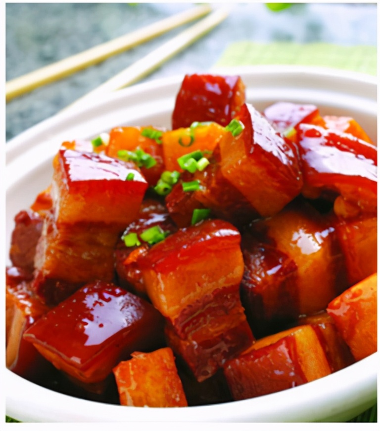 秃头少女必看3个脱发雷区快避开,年纪轻轻就秃顶怎么治