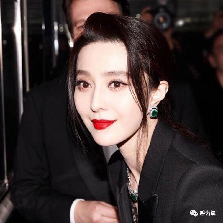 长得好看的都是绿茶婊吗,绿茶婊都有什么样的特征