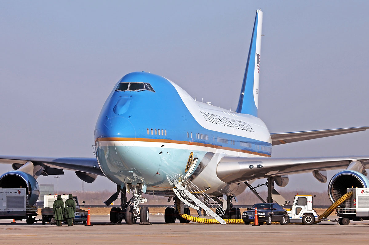 最安全的飞机空军一号,号称永不坠落的飞机