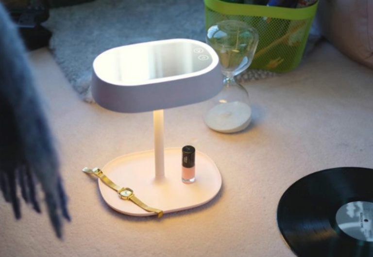 问疯了21位学长学姐，这49件私藏宝物包你玩转大学生涯！