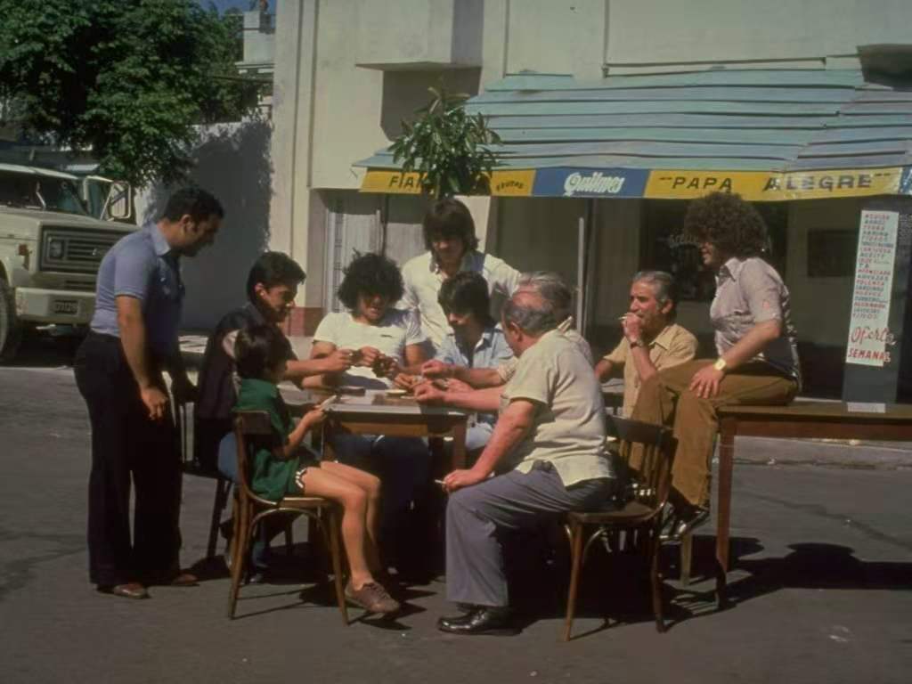 人物|马拉多纳：革命和*卡因可**