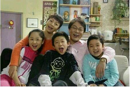 家有儿女刘星小雨长大合照,家有儿女小雨和小雪是亲姐弟吗