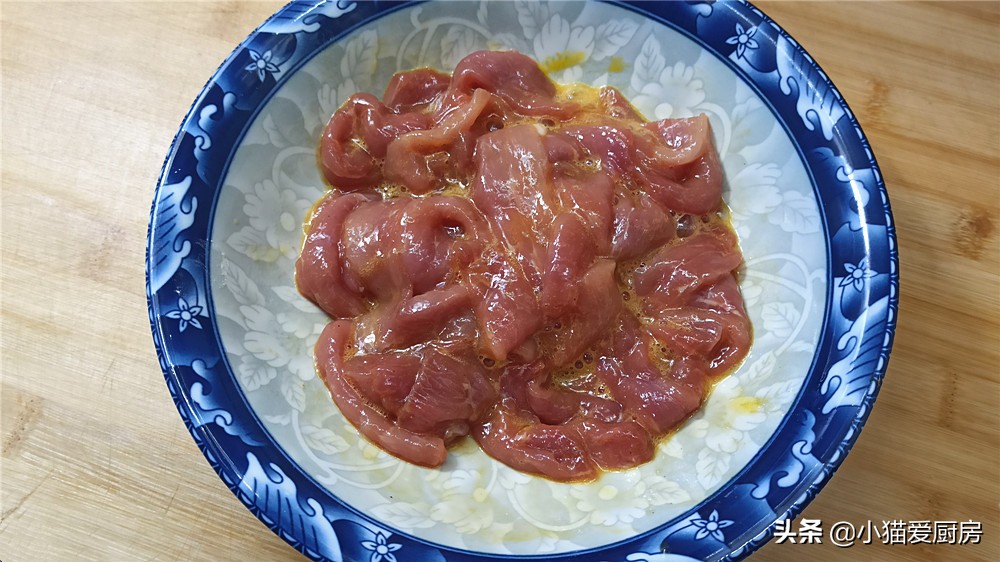 老妈做的酸萝卜嘎嘣脆我的最爱,酸菜滑肉正宗四川味道制作方法