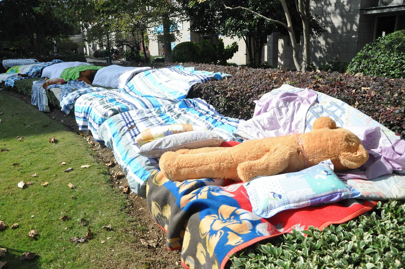 住楼房该怎么晒被子“聪明人”都这样做,确实很方便