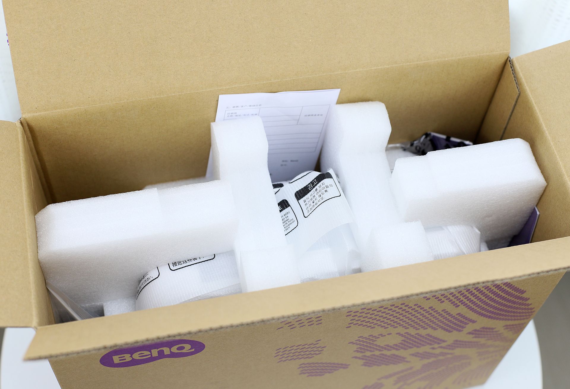 明基投影仪i707真实评测,爱普生投影仪tw5700tx和明基i707