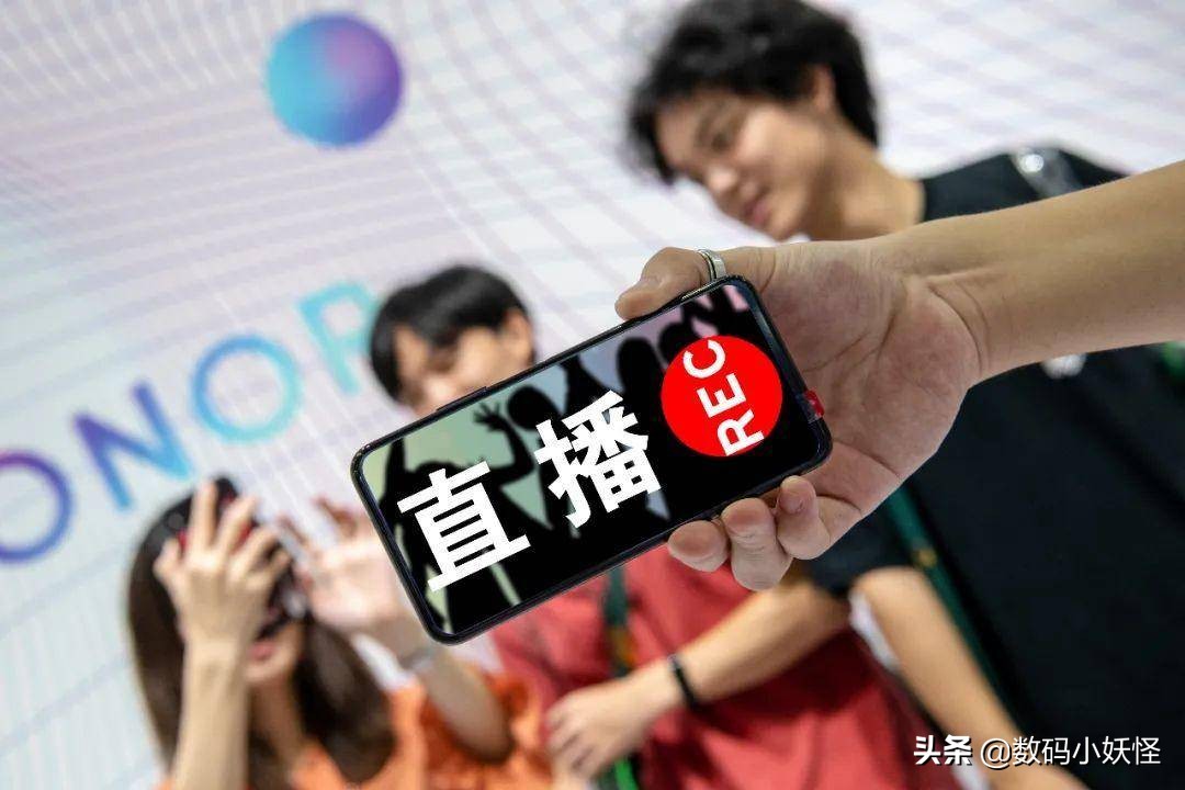 在网上买手机好还是实体店手机好,手机店买手机和官方买有什么区别