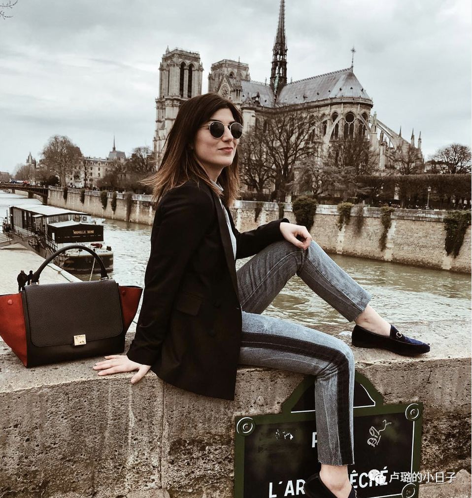 又轻又实用的名牌包,中国名牌包排行榜前十名及价位