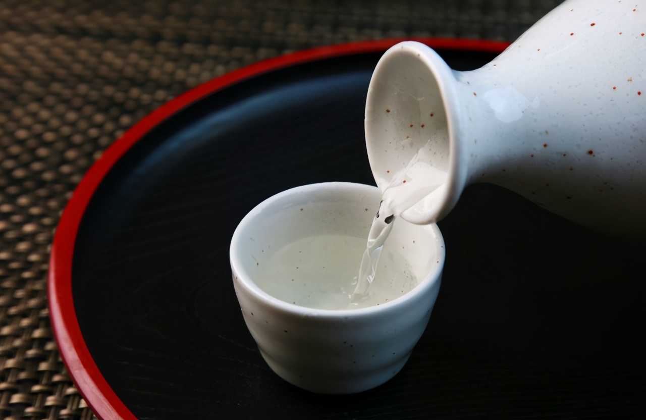 董酒为什么历史断代,董酒等老牌名酒的现状