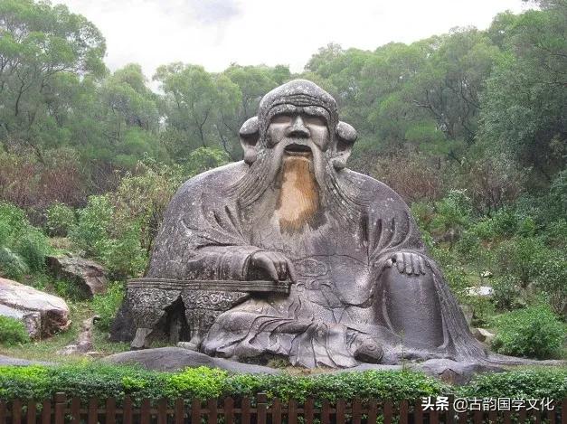 为什么会把易经列入公务员考试,易经被纳入国考的新闻视频