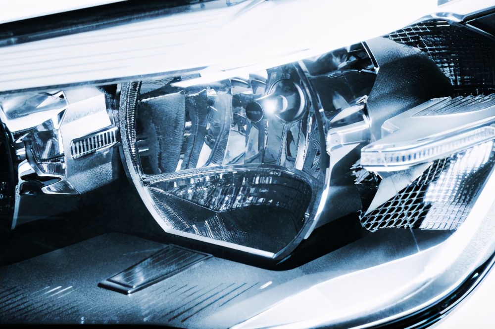 飞利浦新极昼光led灯,飞利浦官方旗舰汽车led灯