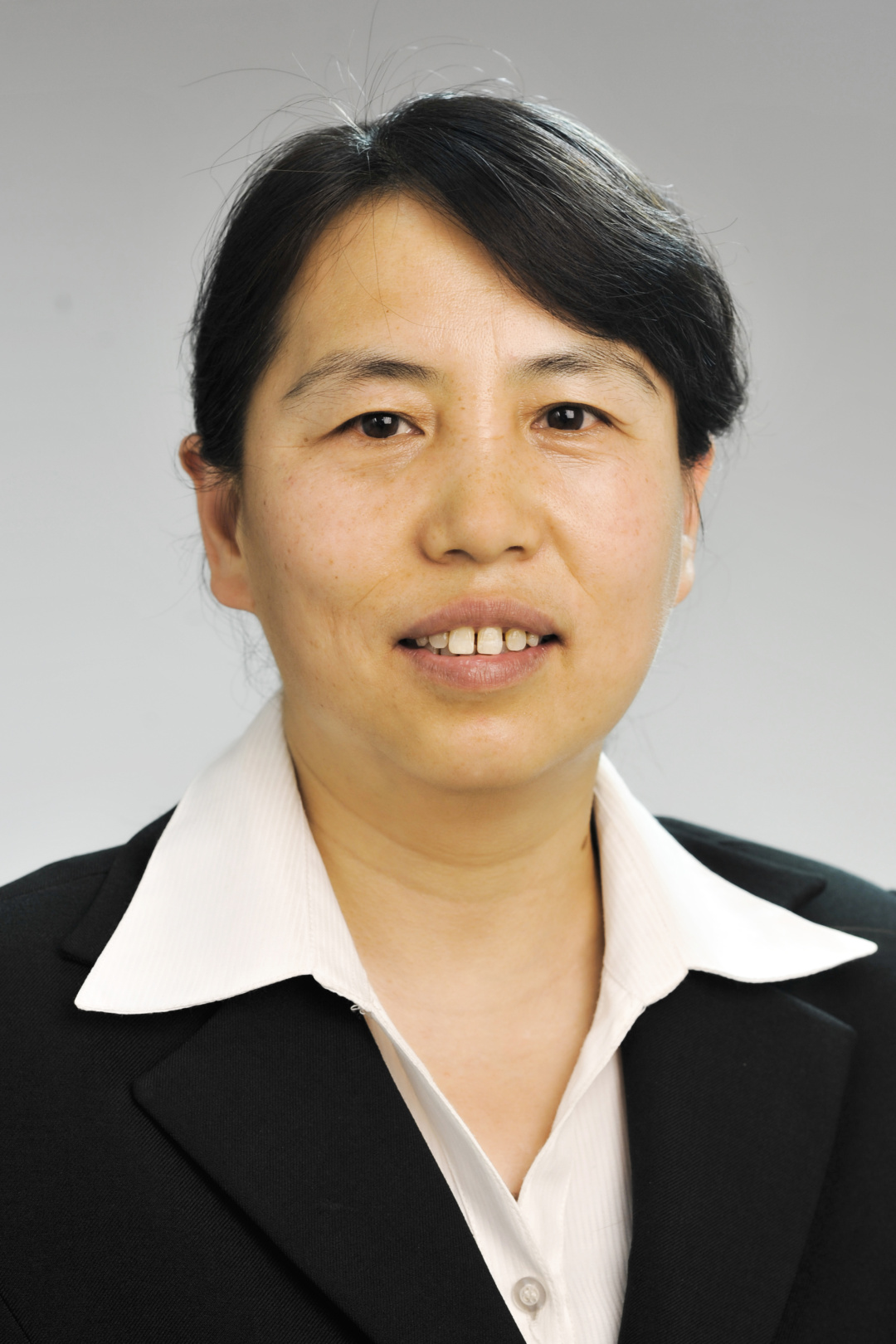 第三次剖腹产时隔10年可以顺产吗,剖宫产三次了第四次想顺产