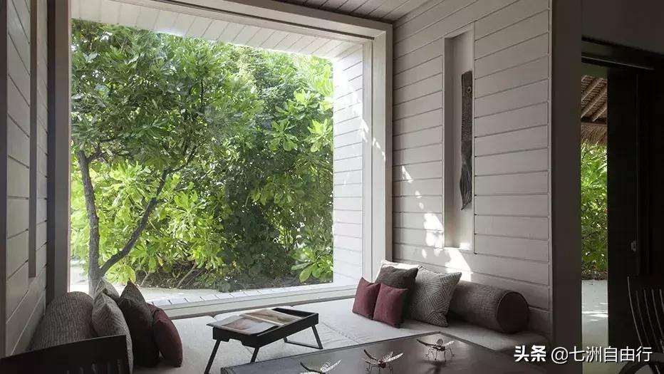 白马庄园,白马庄园店