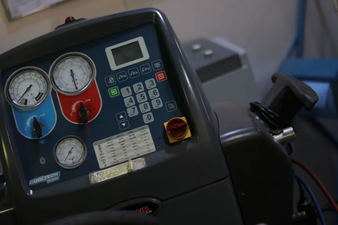 怪兽修车：翻新一辆2005年凌志LS430，当年百万经典车，满血复活