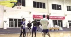 鹿晗拉杆三分,鹿晗篮球集锦
