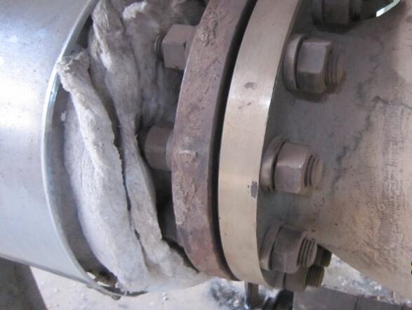 法兰根部泄漏的原因,蒸汽法兰泄漏怎么办