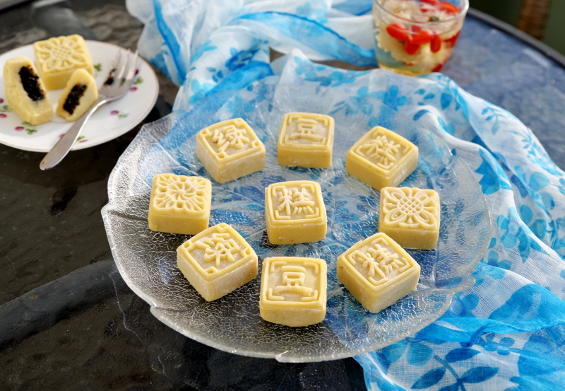 做绿豆糕是用开水还是用温水,煮绿豆糕放多少水