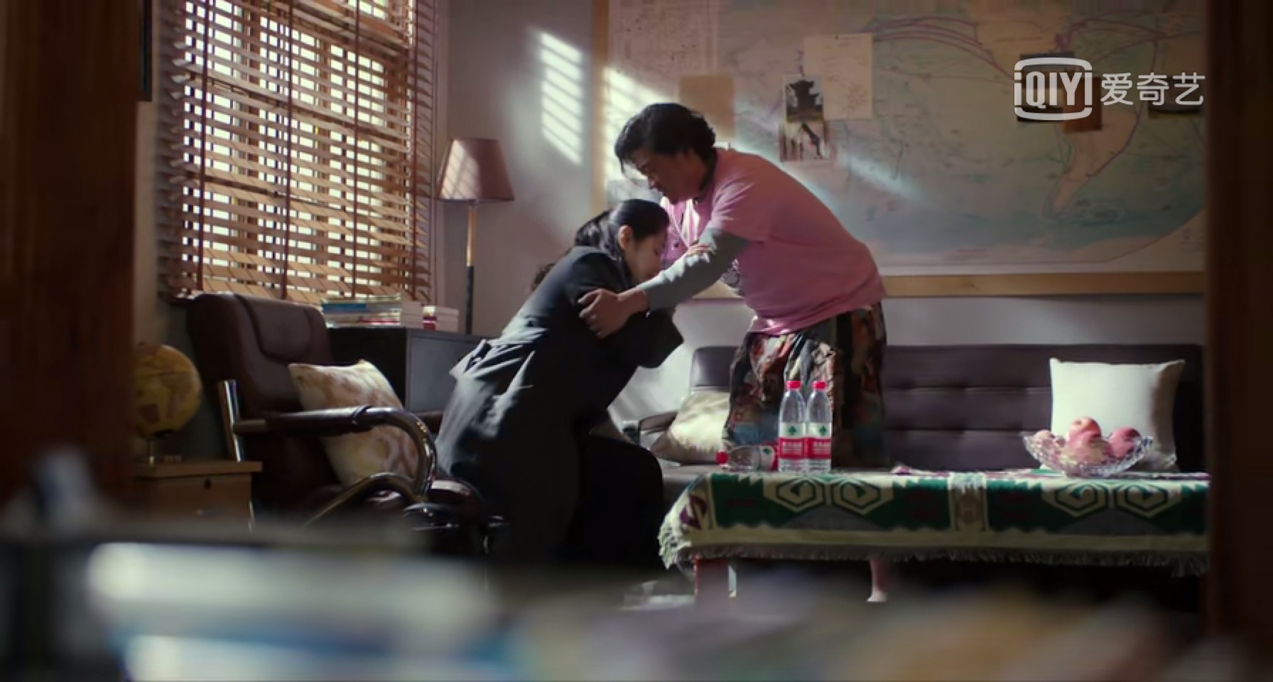 重启之极海听雷叶飘飘和胖子,重启之极海听雷胖子和飘飘吻戏