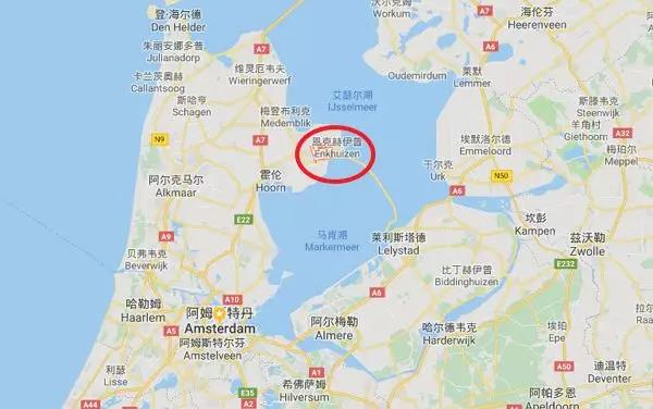 这个小镇小龙虾泛滥成灾，荷兰人不敢出门，我十三香都备好了....