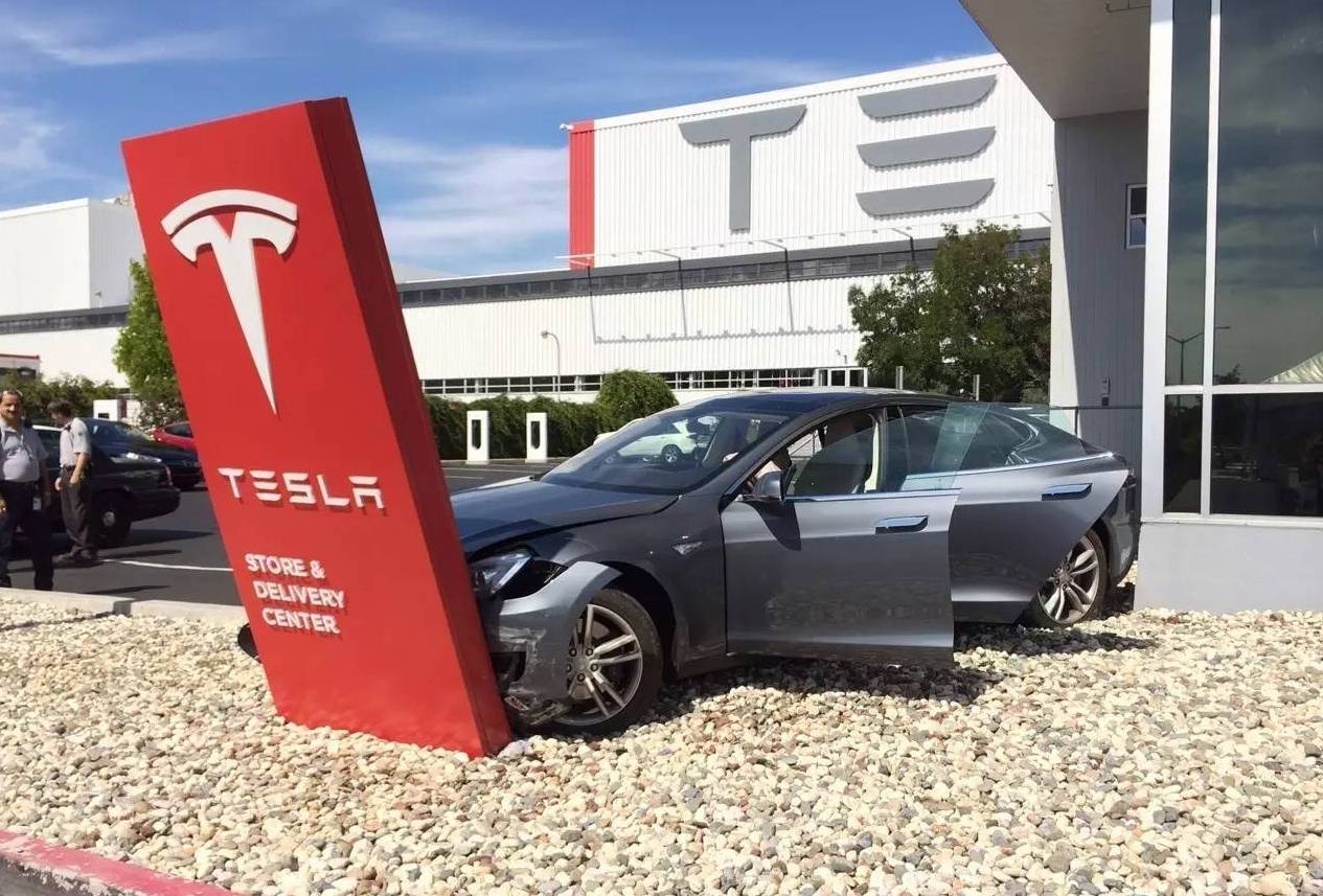 华为智能驾驶总裁：未来5到10年是自动驾驶的危险期