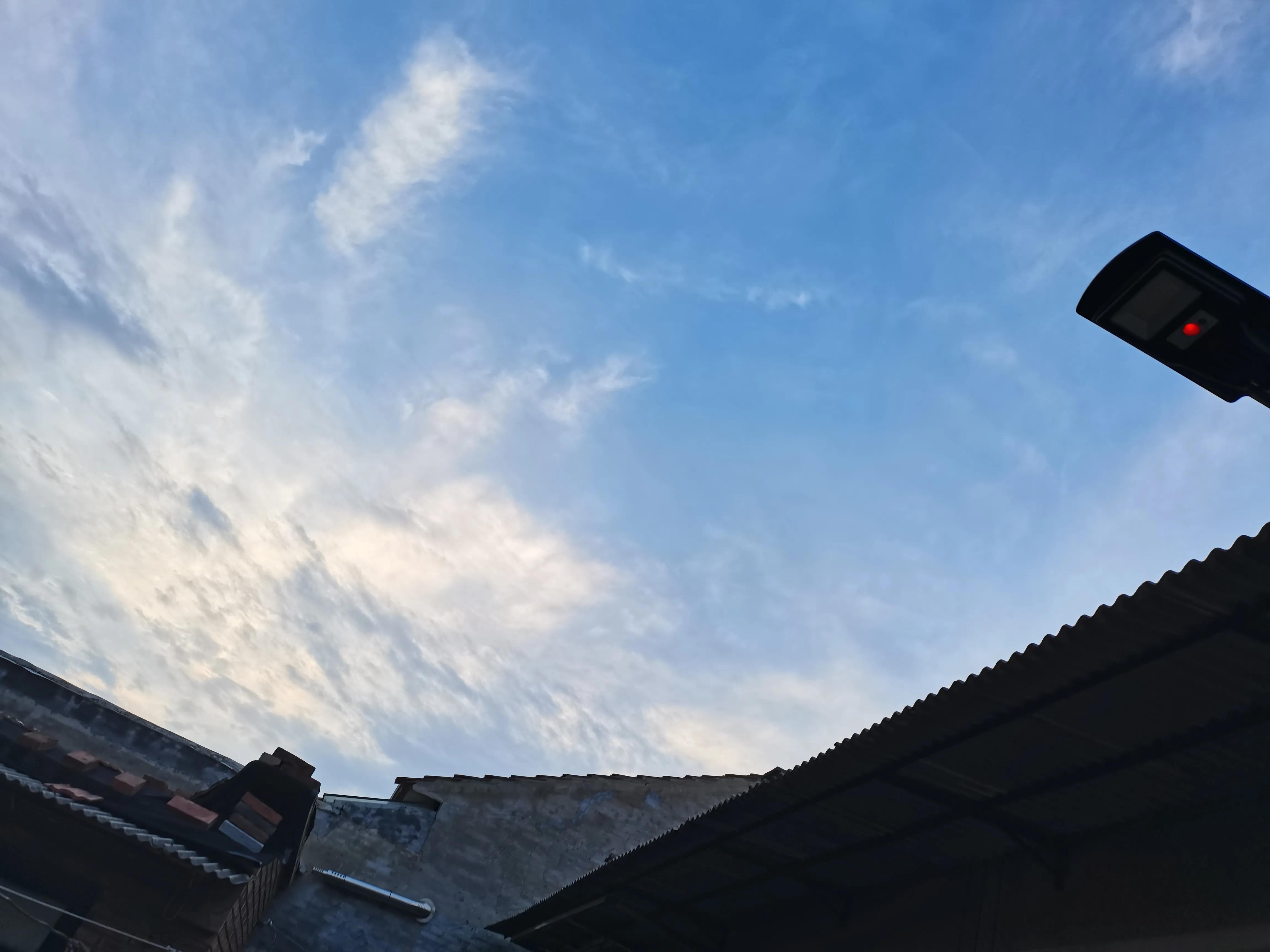 二手奇骏和森林人怎么选,森林人2.5t和奇骏