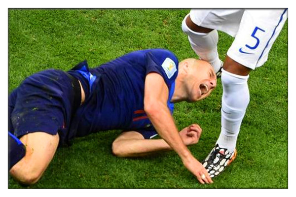 女人生孩子的痛男人能体会到吗,女性生娃痛还是男性睾丸受伤痛