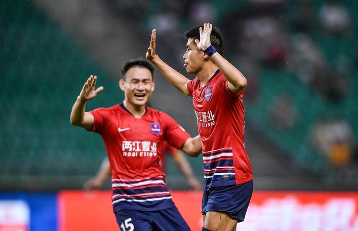 5千万不解渴！中超大黑马难了，大股东走“苏宁之路”，倒计时3周