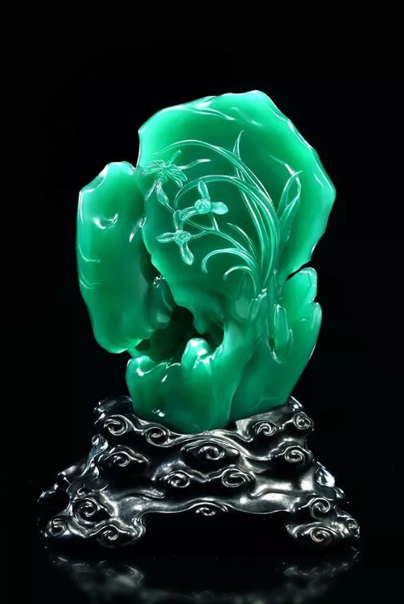 雅安绿石简介图文,雅安绿石