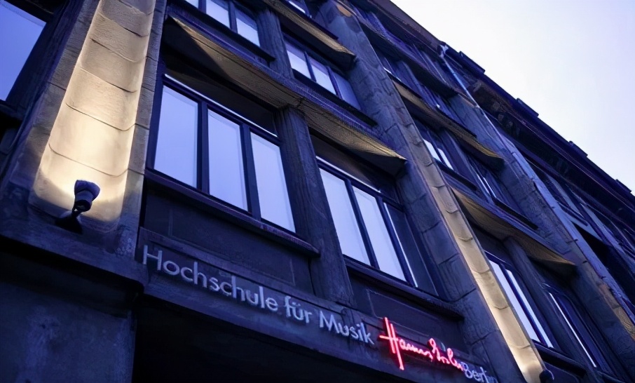 艺术留学音乐专业,艺术留学英国院校推荐