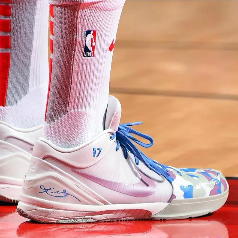 塔克谈最有意义的球鞋,pj塔克上脚最便宜的球鞋