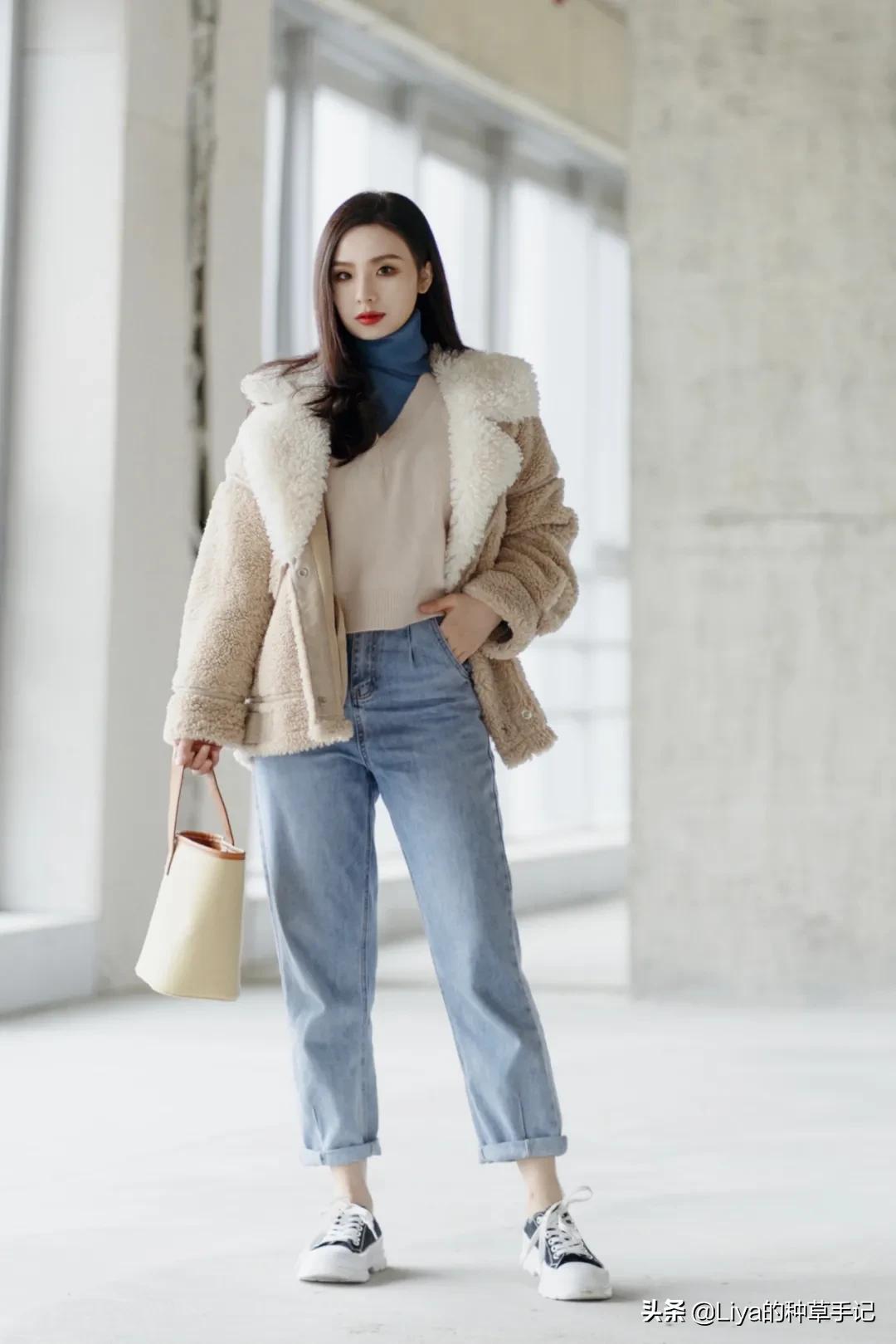 现在流行的羊羔毛外套,今年流行羊羔毛外套