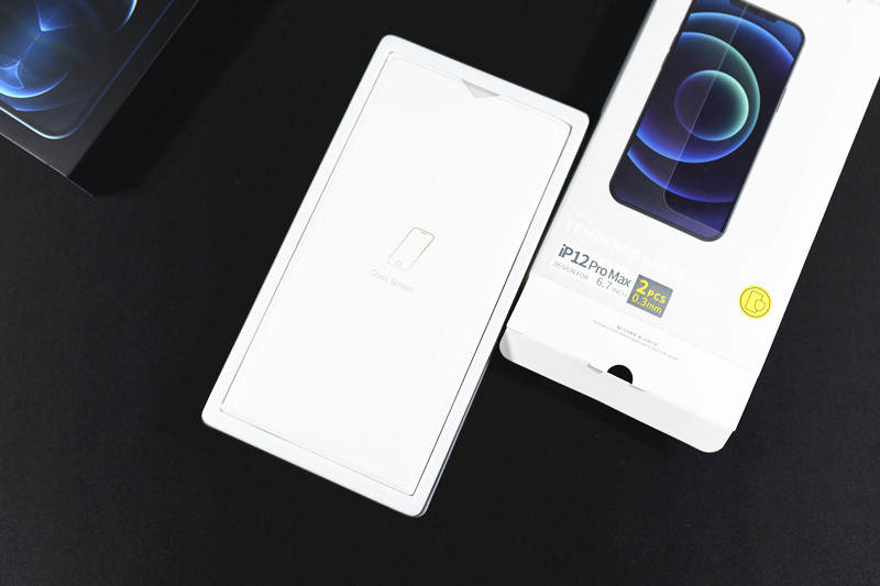 苹果磨砂钢化膜倍思手机膜,iphone14pro手机膜倍思超瓷晶