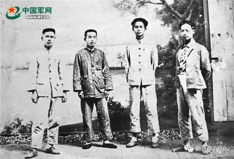 毛主席的人生低谷：40多岁仍被人叫“小毛”