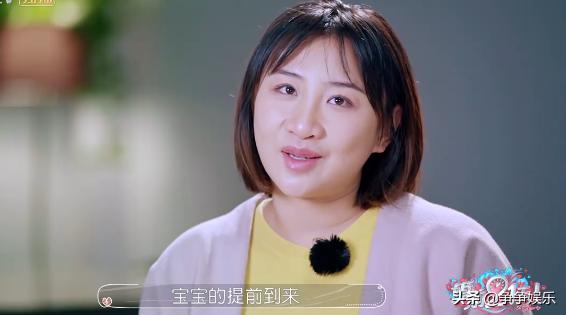 梁超何雯娜黑婚纱蹦床视频,蹦床冠军何雯娜老公梁超