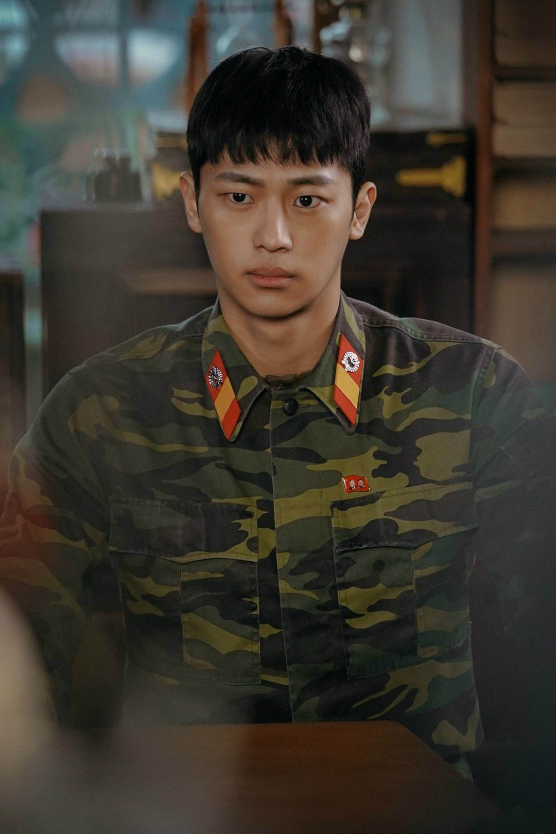 韩剧推荐：《从远处看蓝色的春天》——校园青春大学版《未生》