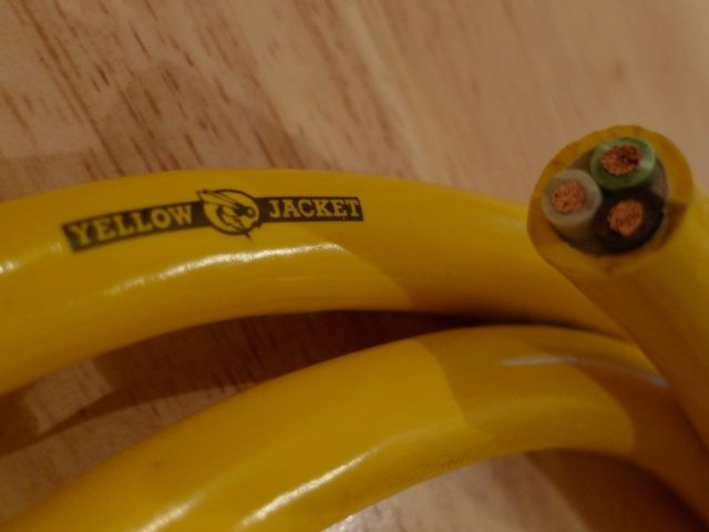 音响初烧也要有HIEND精神，马兰士宝华银线脚垫扩散板统统拿来用