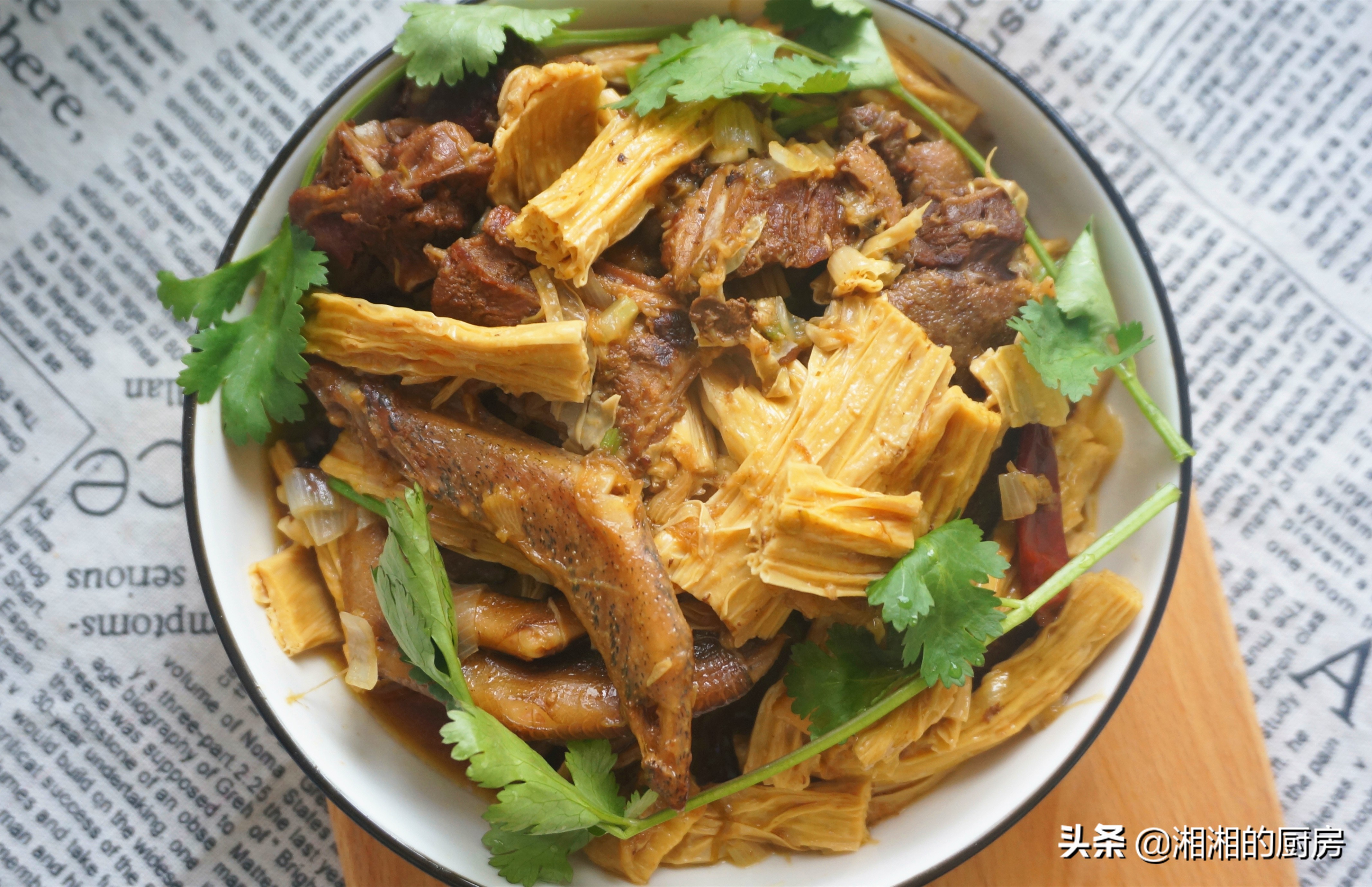 做鸭肉的时候怎么去鸭肉的腥味儿,鸭肉怎么煮才能去除腥味