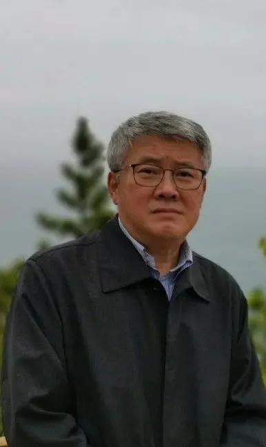 北纬三十度的诗歌,《北纬三十八度》