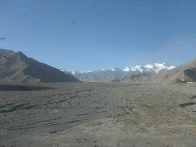 女孩独自一个人去旅游的心理,独自一人去西藏在哪里最好