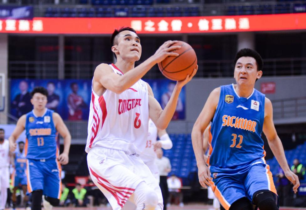 3分险胜青岛22连胜,2比3惜败辽宁队与冠军擦肩而过