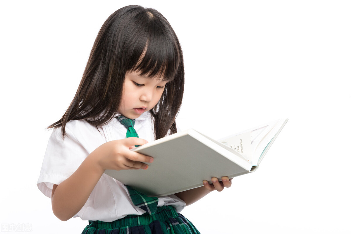 腹有诗书气自华的名句,腹有诗书气自华是谁的名言