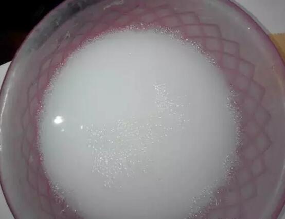 被502胶水粘住的指甲怎么解除,502胶水把手黏住了然后怎么洗掉