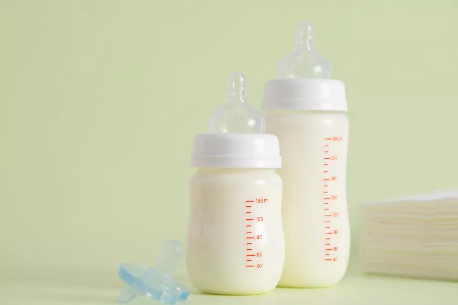 宝宝肠胀气的时候可以做的排气操,宝宝肠胀气怎么做排气操