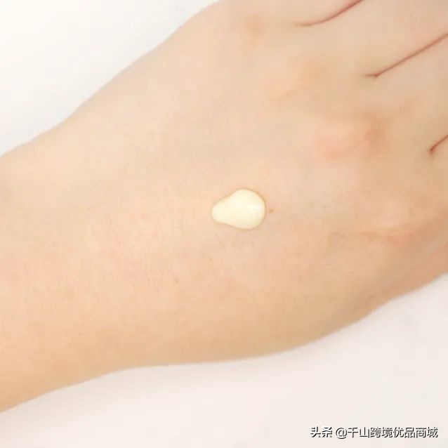 夏季水乳清爽控油,混干鼻子出油夏季水乳